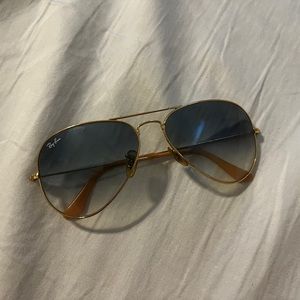 Ray-Ban Large Aviator Gradient Sunglasses